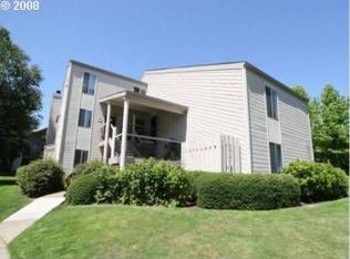 9907 SW Trapper Ter, Beaverton, OR 97008