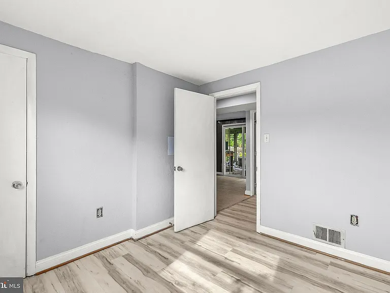 12806 Kerrydale Rd — Photo 25