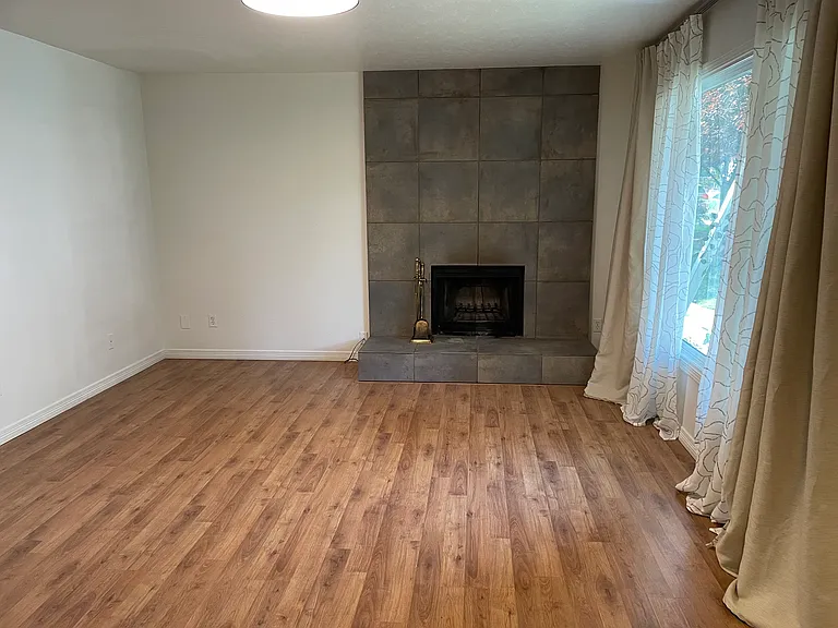 3840 Broadway St #29 — Photo 10