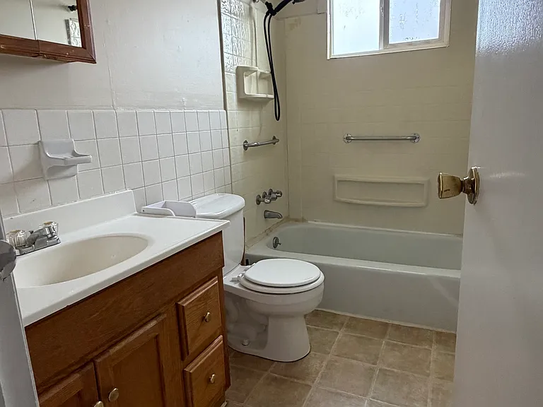179 Elm St #12 — Photo 8
