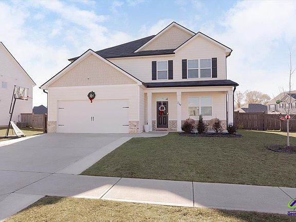 2nd image of 219 Barnyard Way