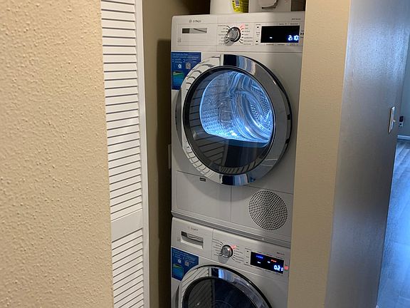 In-Unit Laundry