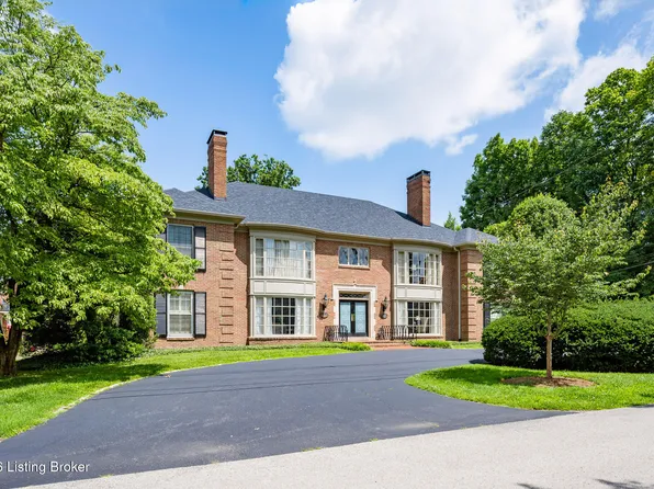 3833 Washington Sq APT 1, Saint Matthews, KY 40207