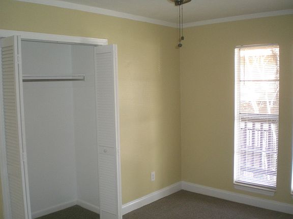 4th image of 312 Westwood Dr