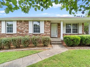 2223 Glory Dr, Clarksville, TN 37043