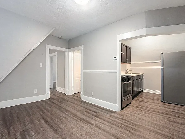 1043 Bridge St NW #2 — Photo 11