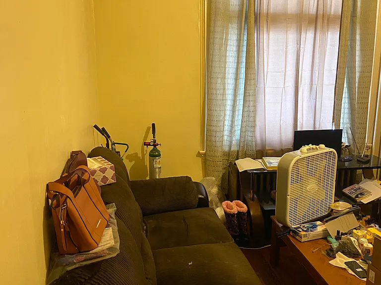 31 Leroy St #1 — Photo 2