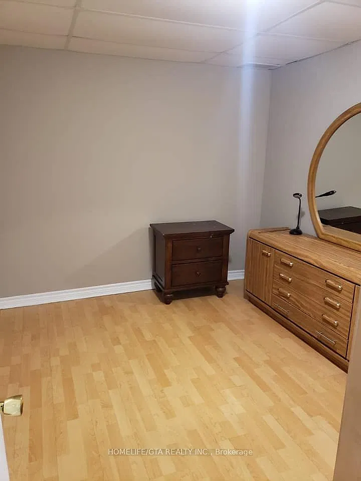 2 bed, $1,600 — Photo 4