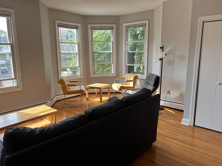 798 Orange St — Photo 24