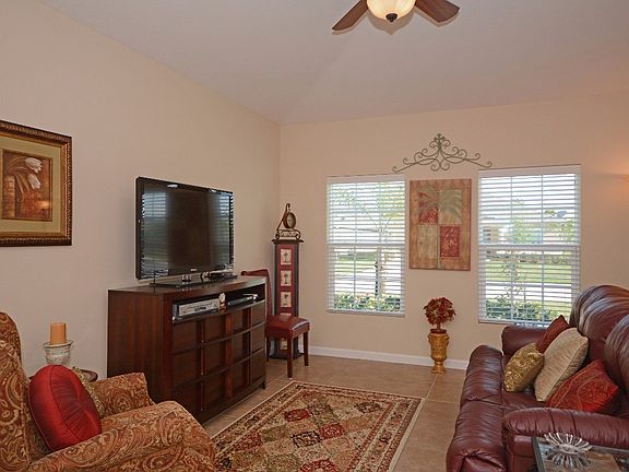 4th image of 8185 Westfield Cir