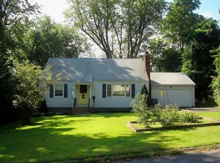 2 Grace Ln, Cromwell, CT 06416