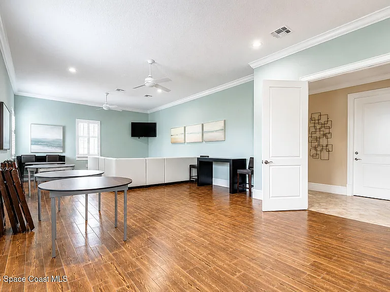 1800 Noel Pl #101 — Photo 28