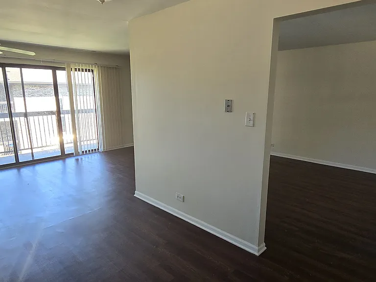14808 Kenton Ave #3B — Photo 25