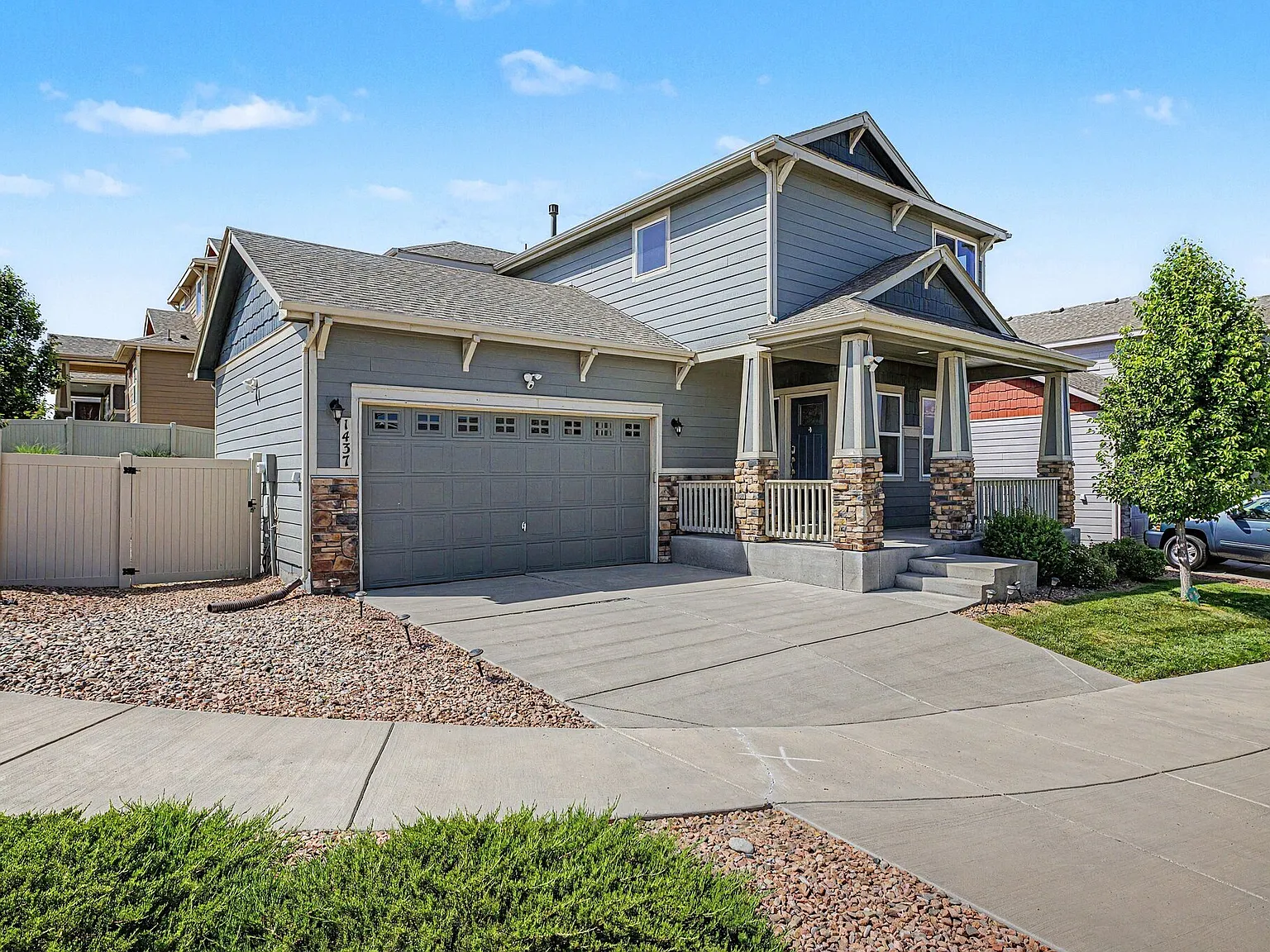 4 bed, 3.5 bath, 2641 sqft, $2,900 — Photo 3