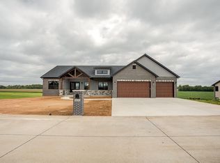 3432 Arbor View Ct, Freeburg, IL 62243