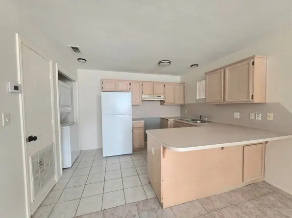 1804 Oasis Ave, Mission, TX 78572