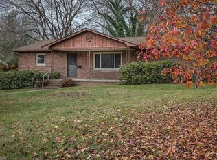 10 Garren Creek Rd, Fairview, NC 28730