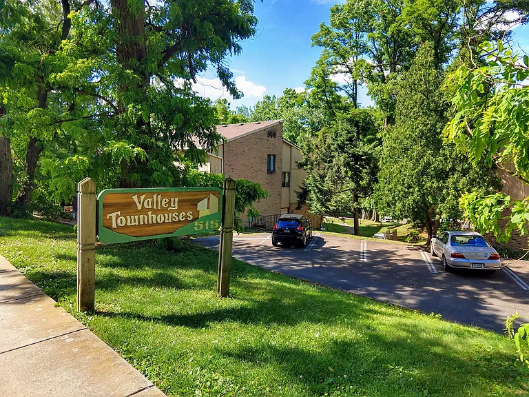 516 Welsh Rd — Photo 24