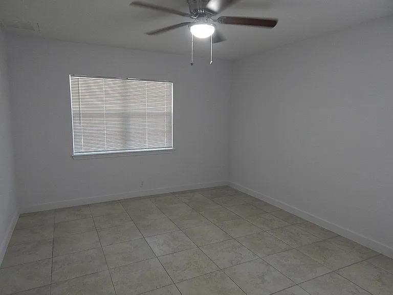 1510 Gordon St — Photo 6