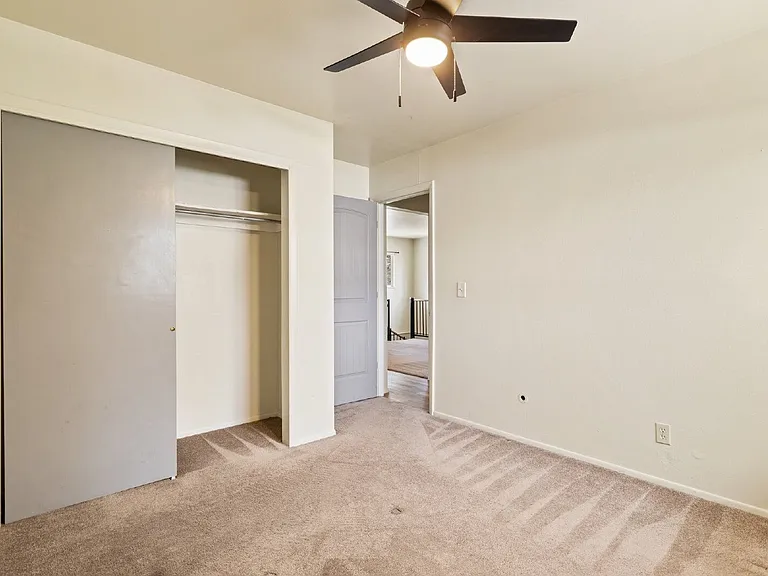 38 W Navajo St #B — Photo 15