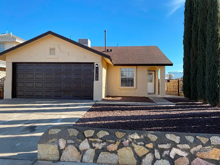 2914 Royal Knoll Dr — Photo 2