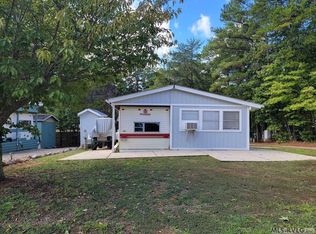 26 Deerfield Trl, Bracey, VA 23919