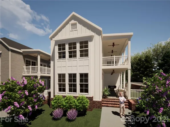 86 Greenville St, Saluda, NC 28773