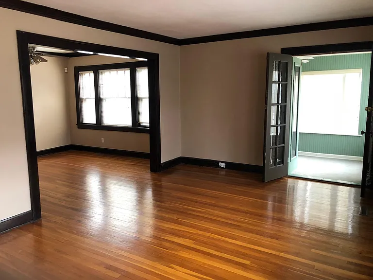 5033 Walnut St #MAIN FLOOR — Photo 5