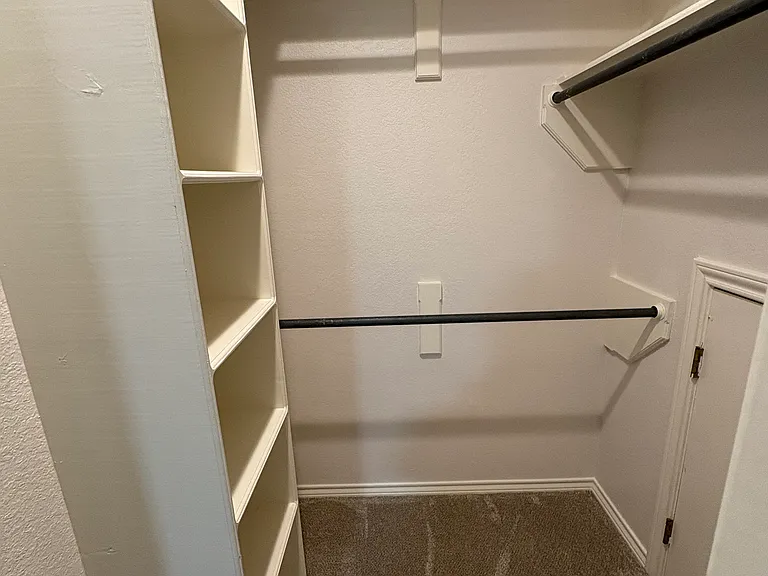 UPSTAIRS FRORNT BEDROOM CLOSET