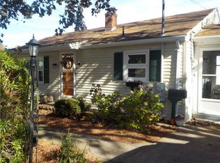 122 Fairfield Ave, Woonsocket, RI 02895