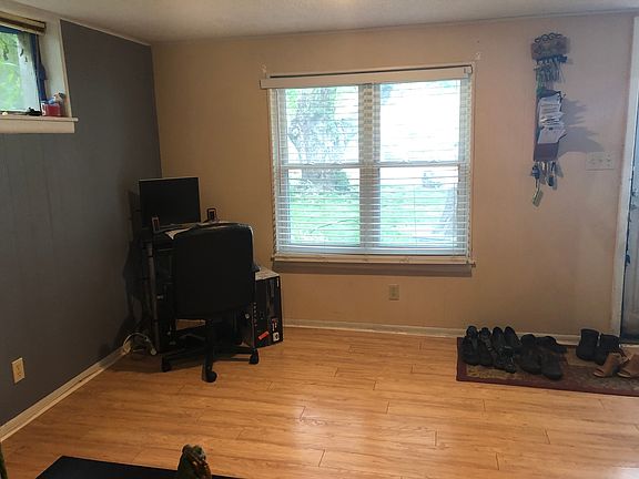 3rd image of 10708 W 90th Ter