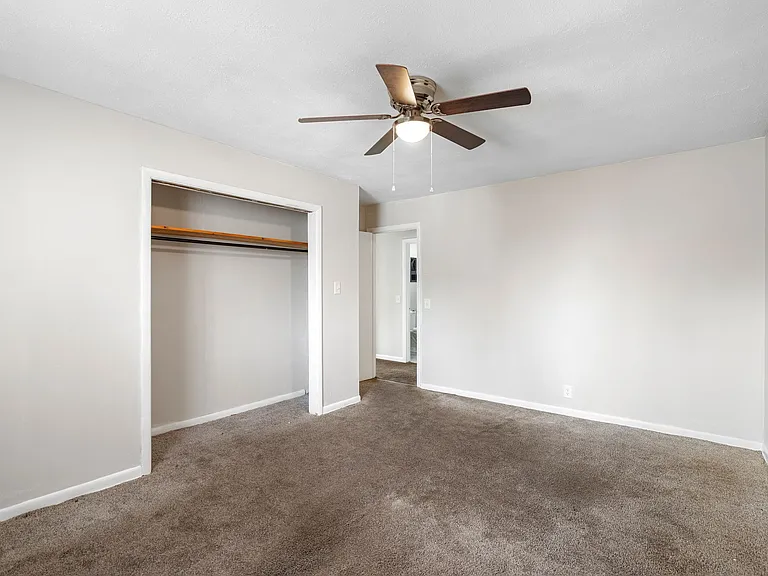 1621 Arthur Ave #C — Photo 8