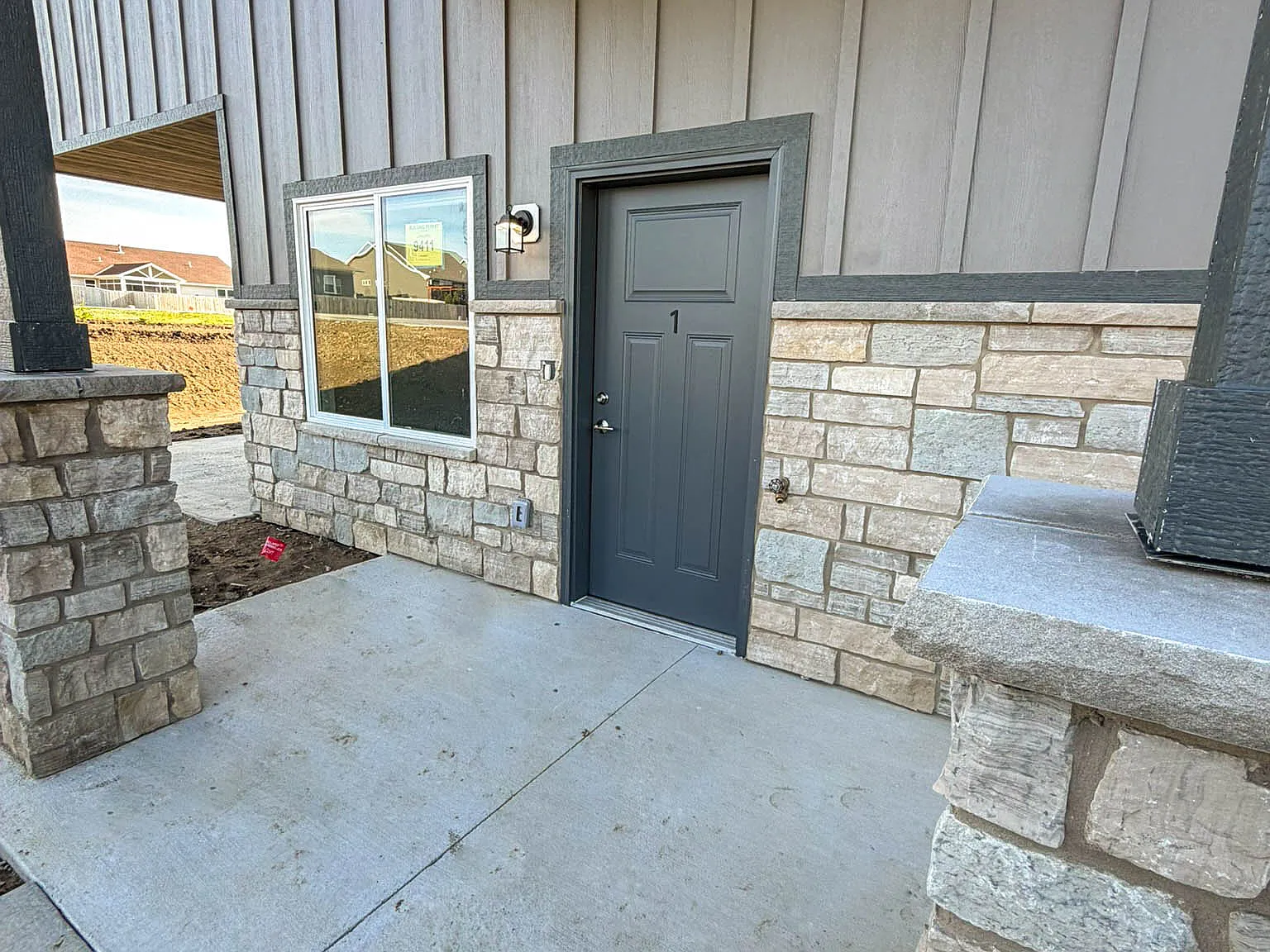 Stevens Creek Villas South — Photo 2