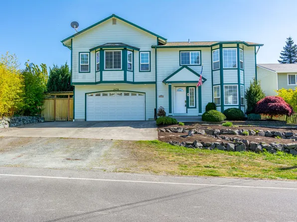 1436 Admirals Dr, Coupeville, WA 98239
