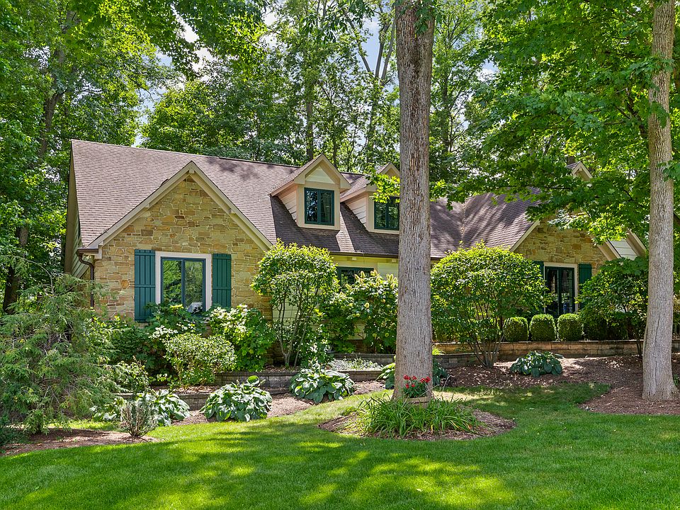 1st image of 697 Morningside Ct