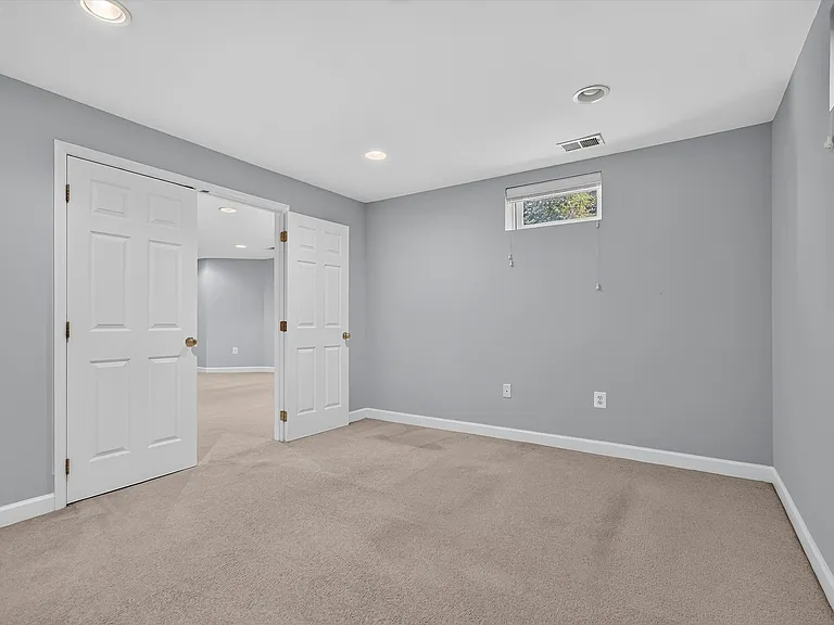 25670 S Village Dr — Photo 35