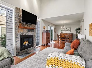 607 S Crooks Rd #607, Clawson, MI 48017