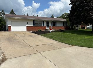 2783 Lee St SW, Wyoming, MI 49519