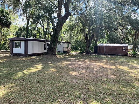 2nd image of 2613 County Road 405