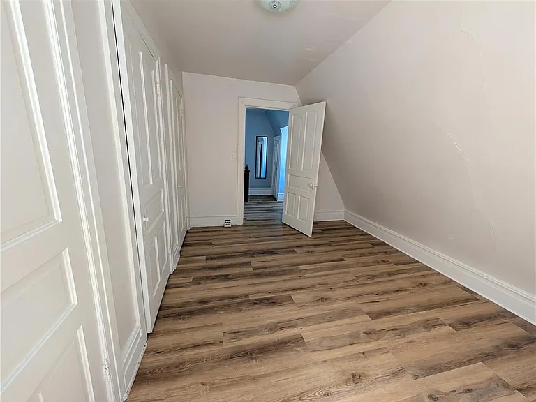 87 E Broad St #2 — Photo 21