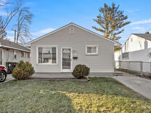 17647 Flora St, Melvindale, MI 48122