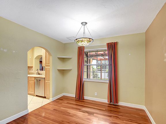 5th image of 701 Palama Way