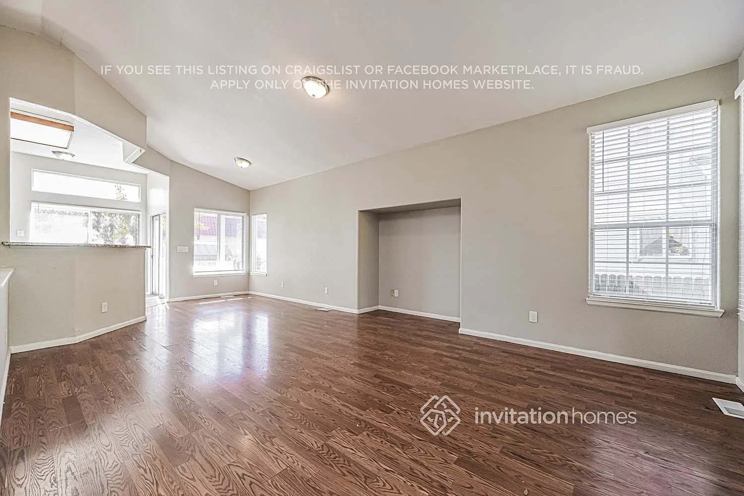 12804 E Wyoming Cir Aurora, CO 80012 — Photo 4