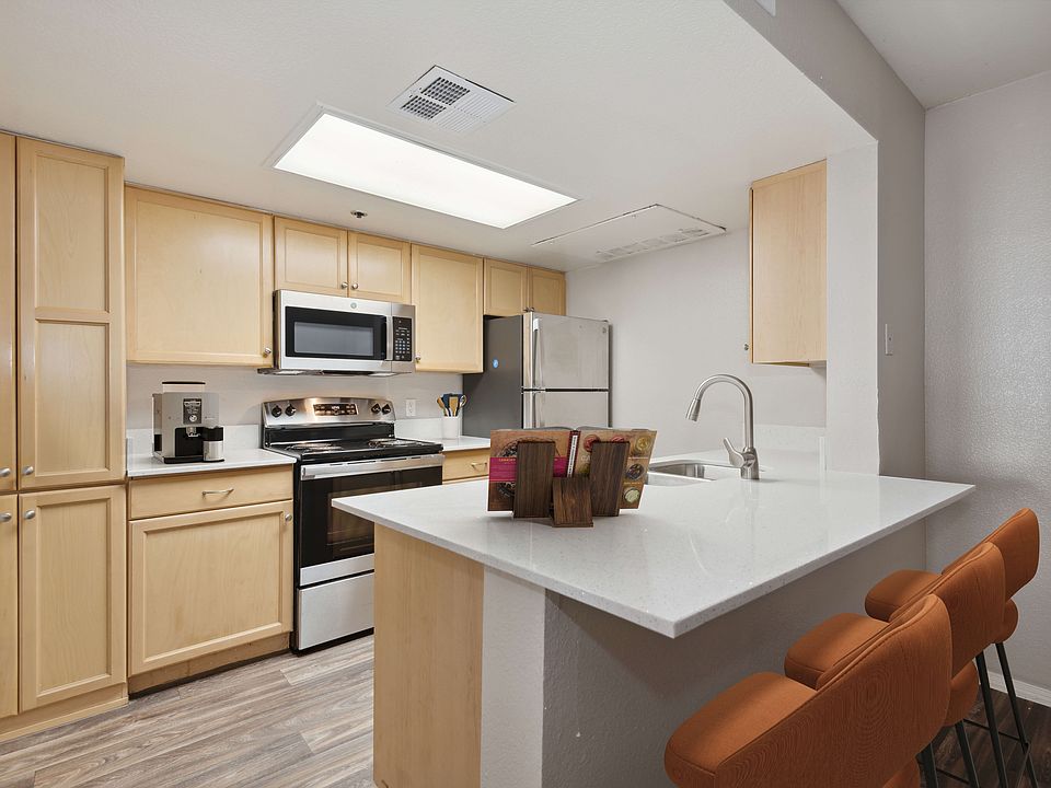 Garden Grove Apartment Homes 900 W Grove Pkwy Tempe AZ Zillow