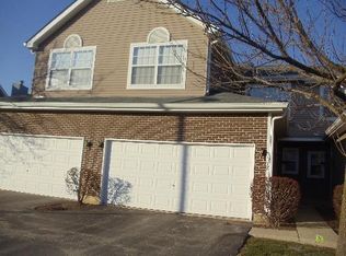 1378 Grandview Ct, Algonquin, IL 60102