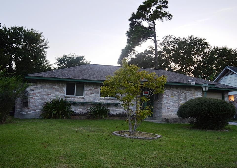 1st image of 5411 Yorkdale Dr