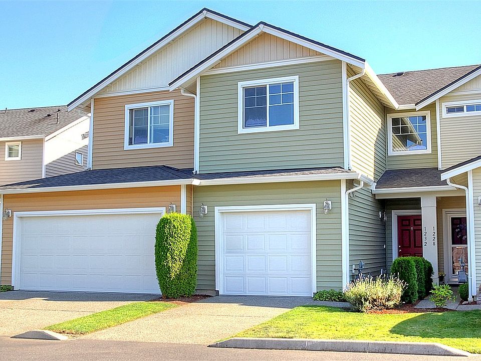 1st image of 1232 51st Pl NE