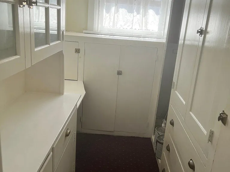 Butler's pantry