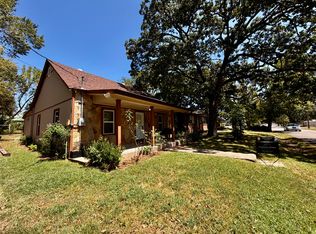 224 North St, Tahlequah, OK 74464