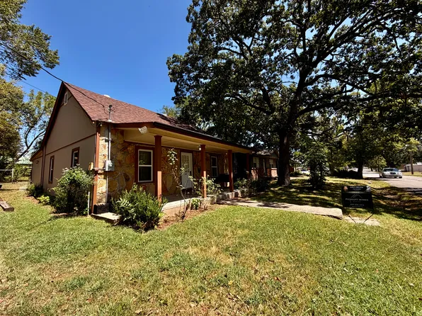 224 North St, Tahlequah, OK 74464